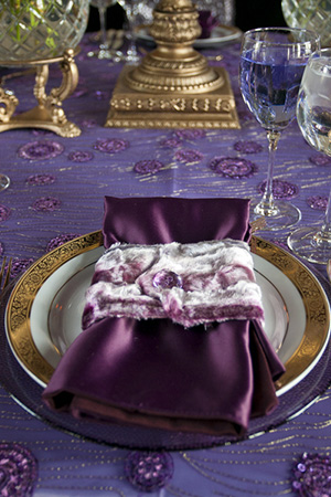 Fab-You-Bliss-Blog-Esvy-Photography-Purple-Gold-Inspiration-07.jpg